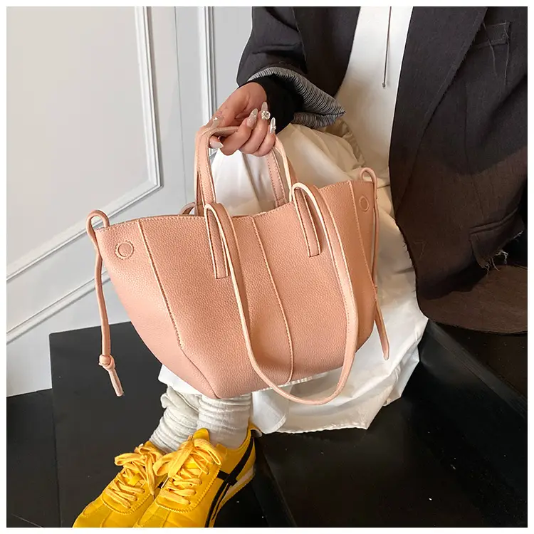 Light Blue Korean Style Shoulder Bag 2025 — feature 36