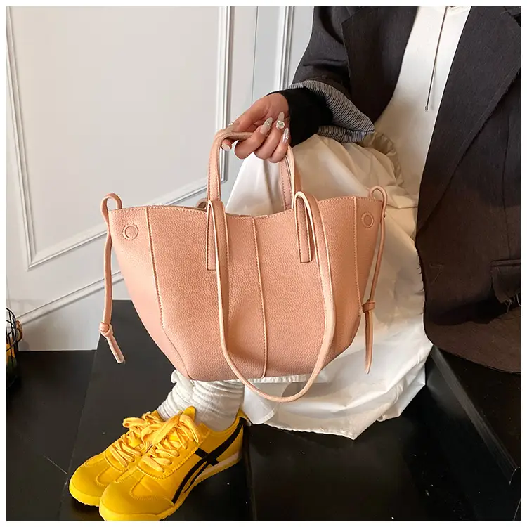 Light Blue Korean Style Shoulder Bag 2025 — feature 37