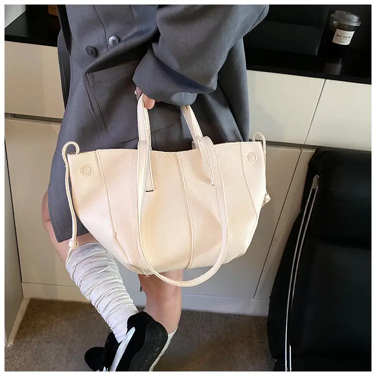 Light Blue Korean Style Shoulder Bag 2025 — feature 43