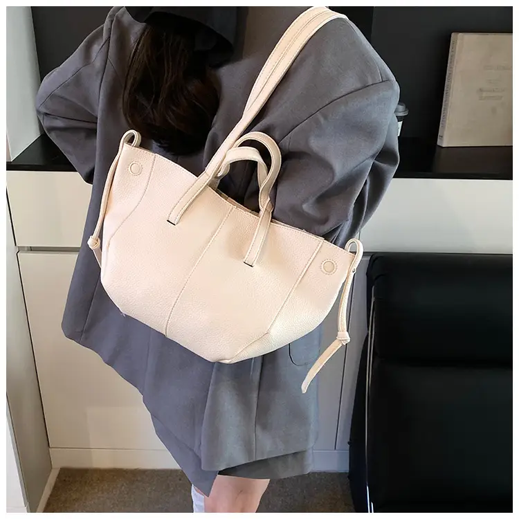 Light Blue Korean Style Shoulder Bag 2025 — feature 47