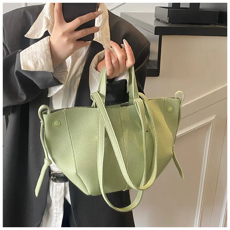 Light Blue Korean Style Shoulder Bag 2025 — feature 58