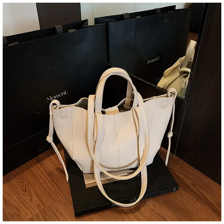 Light Blue Korean Style Shoulder Bag 2025 — feature 64