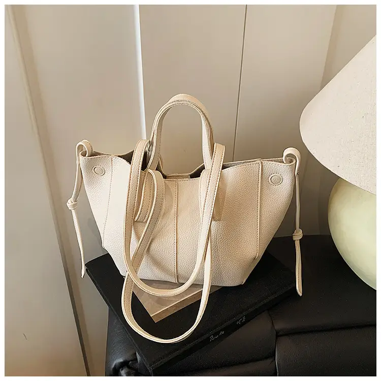 Light Blue Korean Style Shoulder Bag 2025 — feature 72