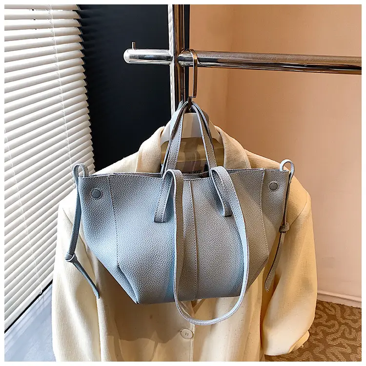 Light Blue Korean Style Shoulder Bag 2025 — feature 83