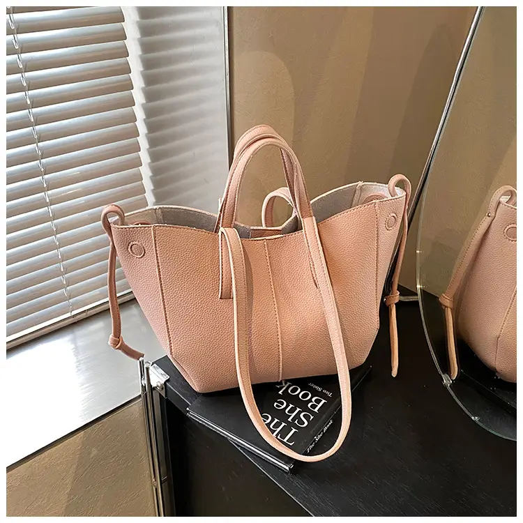 Light Blue Korean Style Shoulder Bag 2025 — feature 90