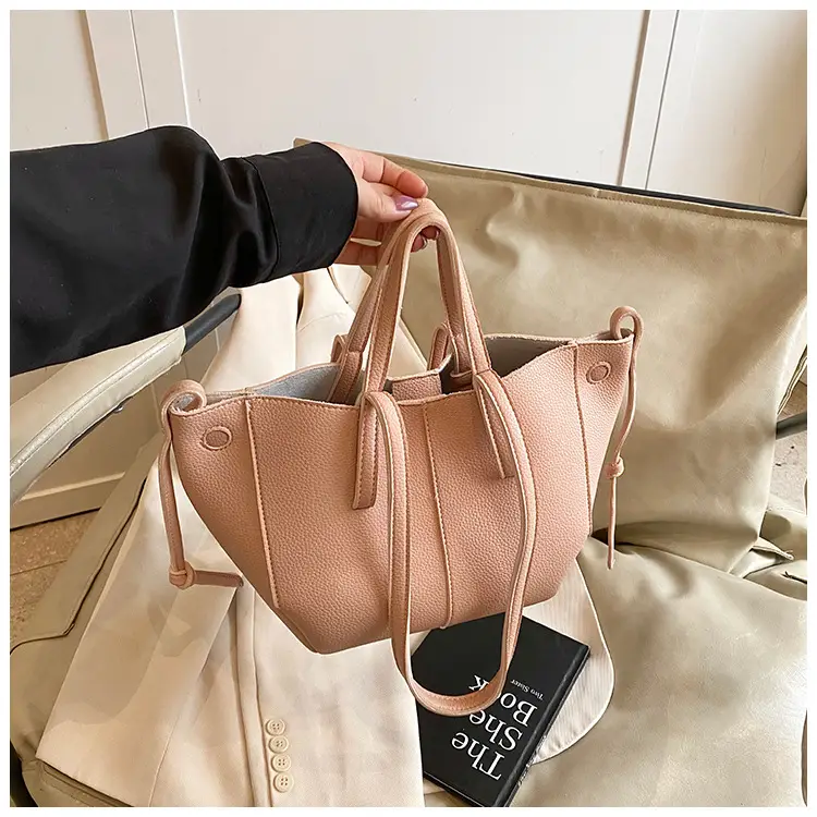Light Blue Korean Style Shoulder Bag 2025 — feature 91