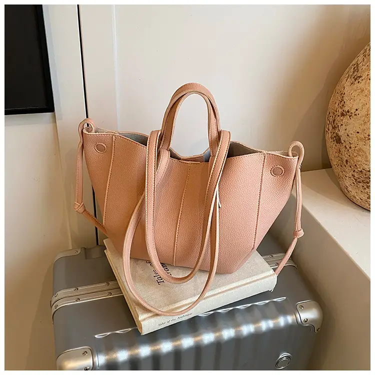 Light Blue Korean Style Shoulder Bag 2025 — feature 96