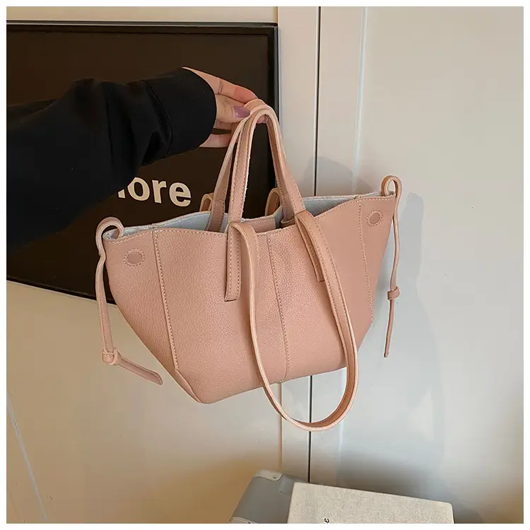 Light Blue Korean Style Shoulder Bag 2025 — feature 97