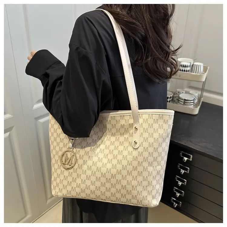 Women's Printed Underarm Bag with M-Logo — feature 11