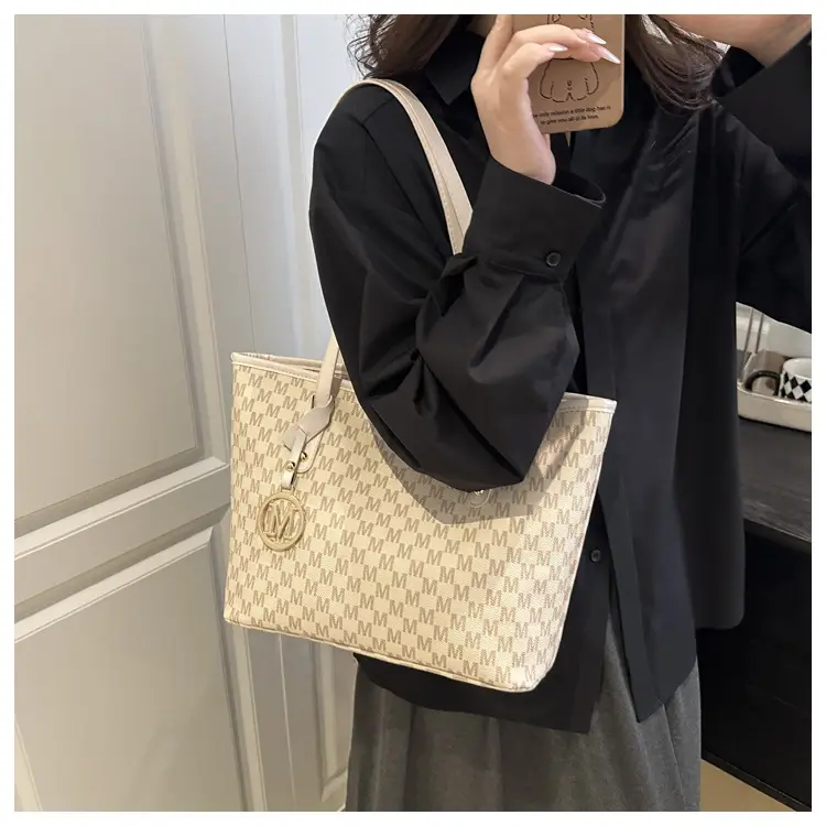 Women's Printed Underarm Bag with M-Logo — feature 12