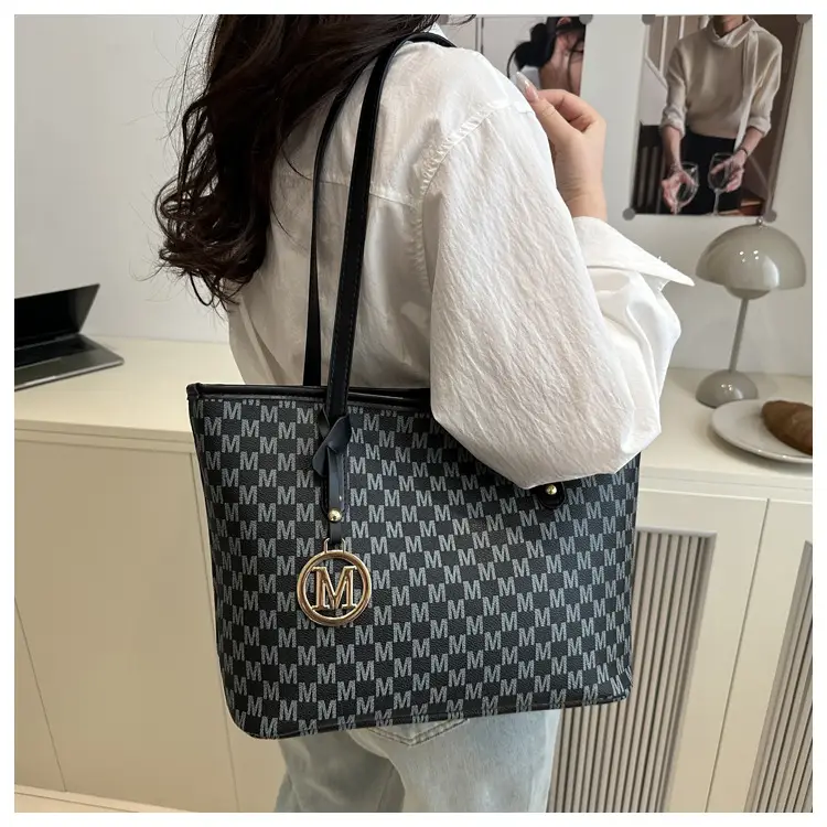 Women's Printed Underarm Bag with M-Logo — feature 13