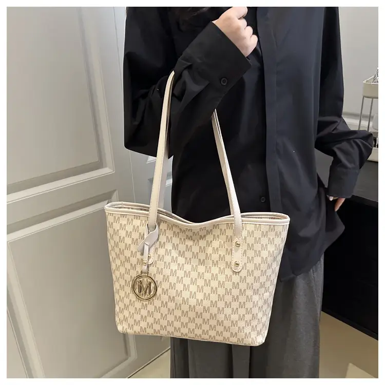 Women's Printed Underarm Bag with M-Logo — feature 9
