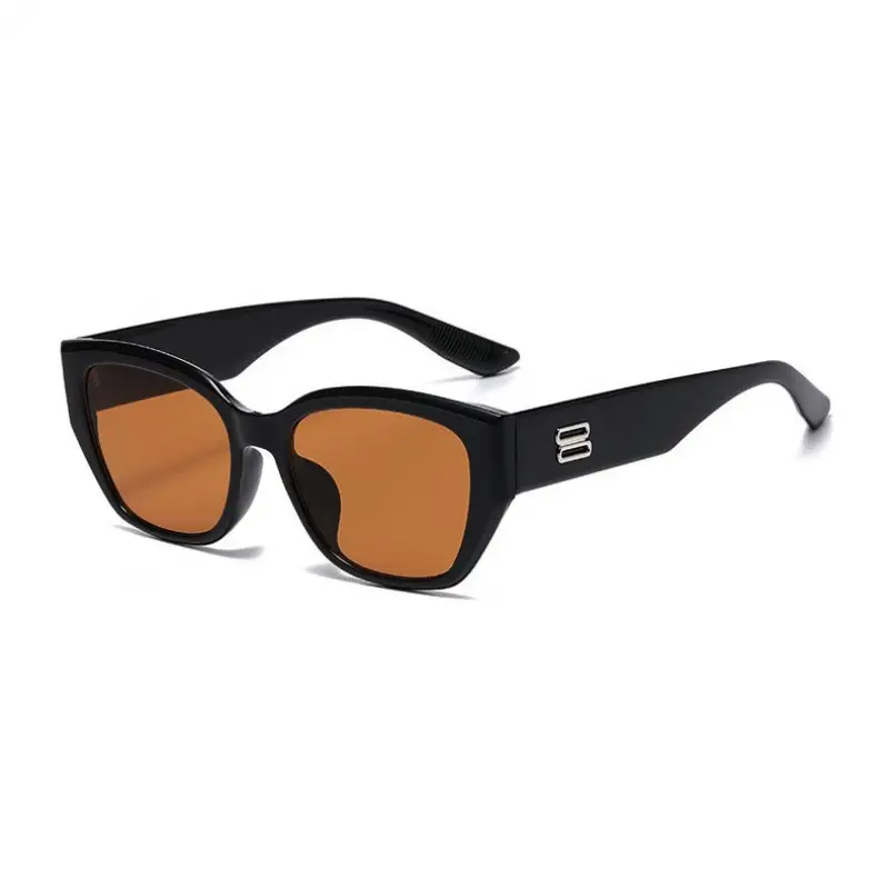 Retro Cat-Eye Sunglasses Black Brown Tinted 2025