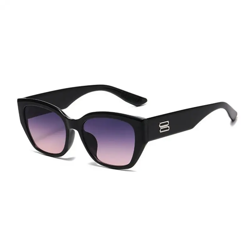 Retro Cat-Eye Sunglasses Black Brown Tinted 2025