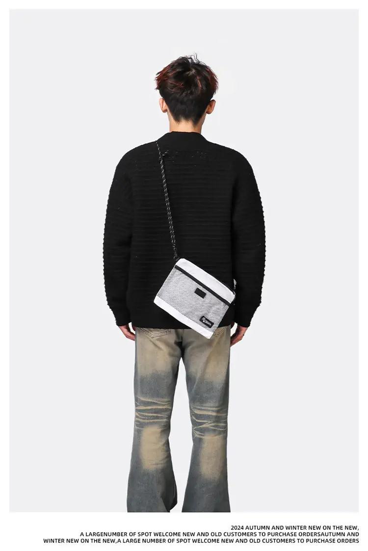 Men's Japanese Travel Tooling Small Satchel Bag Black — feature 10