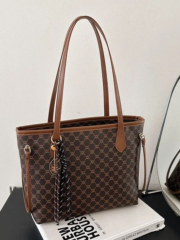 2026 Trendy Tote Bag with Vintage Print & Leather Handles - Image 9