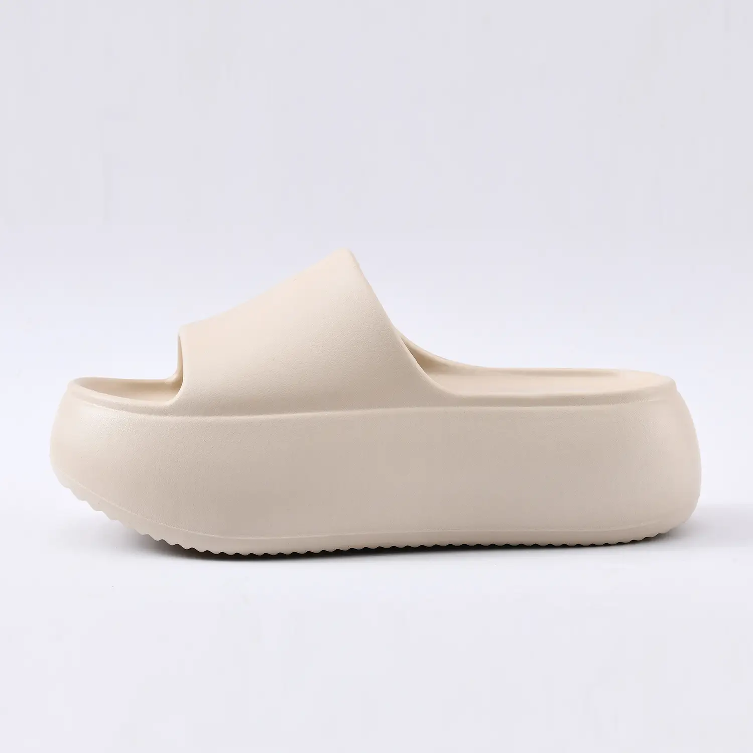 Women Black Thick Platform Slippers Summer - Image 3