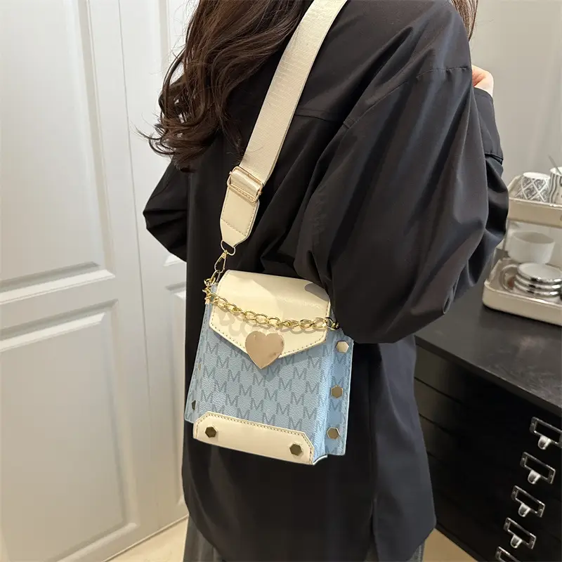 Women's Letter Print Mobile Phone Bag Small 2025 - Image 7