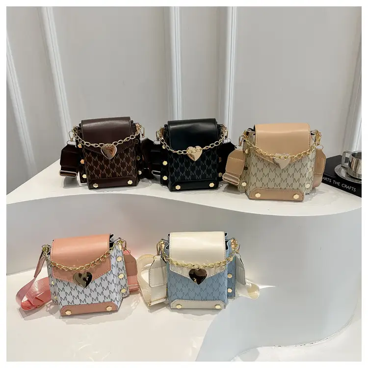 Women's Letter Print Mobile Phone Bag Small 2025 — feature 24
