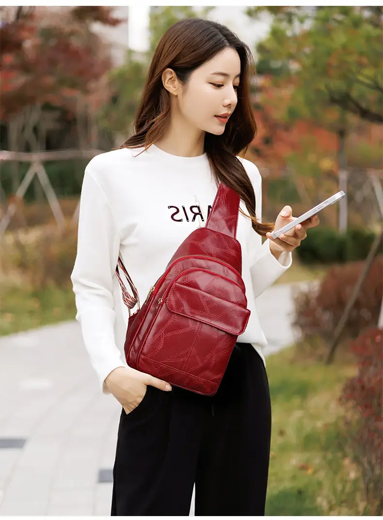 Black Quilted Crossbody Bag for Women — feature 4