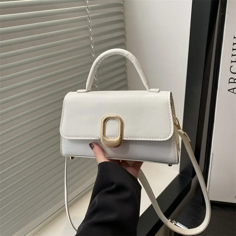 2025 Trendy Women's Solid Color Shoulder Bags - Image 8