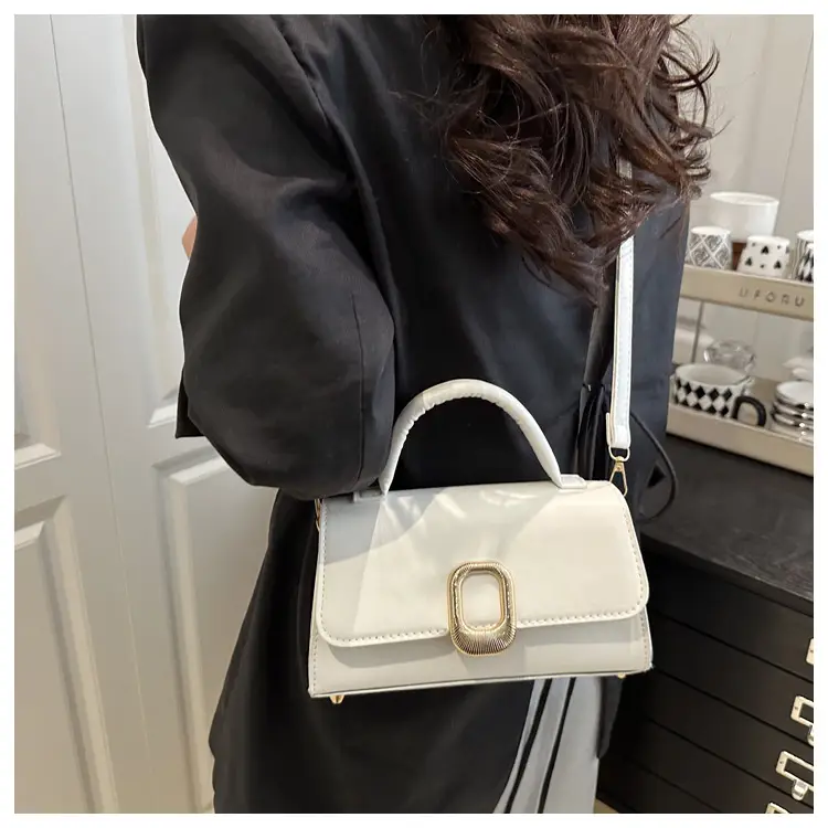 2025 Trendy Women's Solid Color Shoulder Bags — feature 13