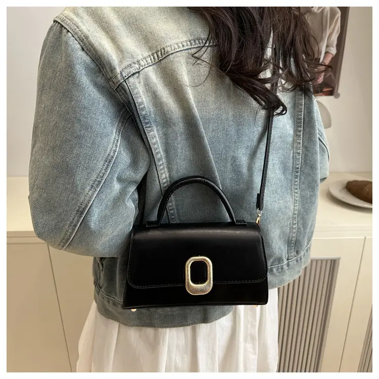 2025 Trendy Women's Solid Color Shoulder Bags — feature 15
