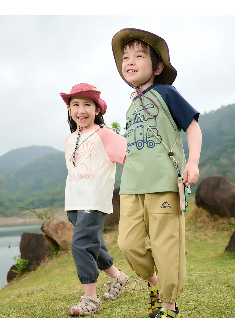 Pink Heart Print T-Shirt for Kids Summer Wear — feature 17
