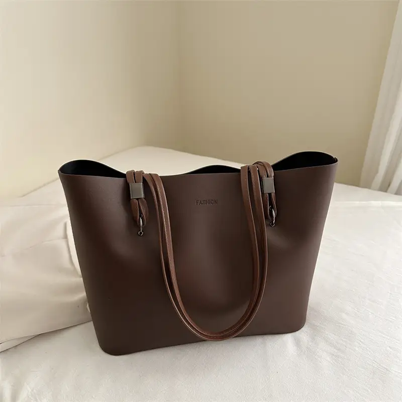 Women's Vintage Oil Wax Leather Tote Bag Large Capacity - Image 3
