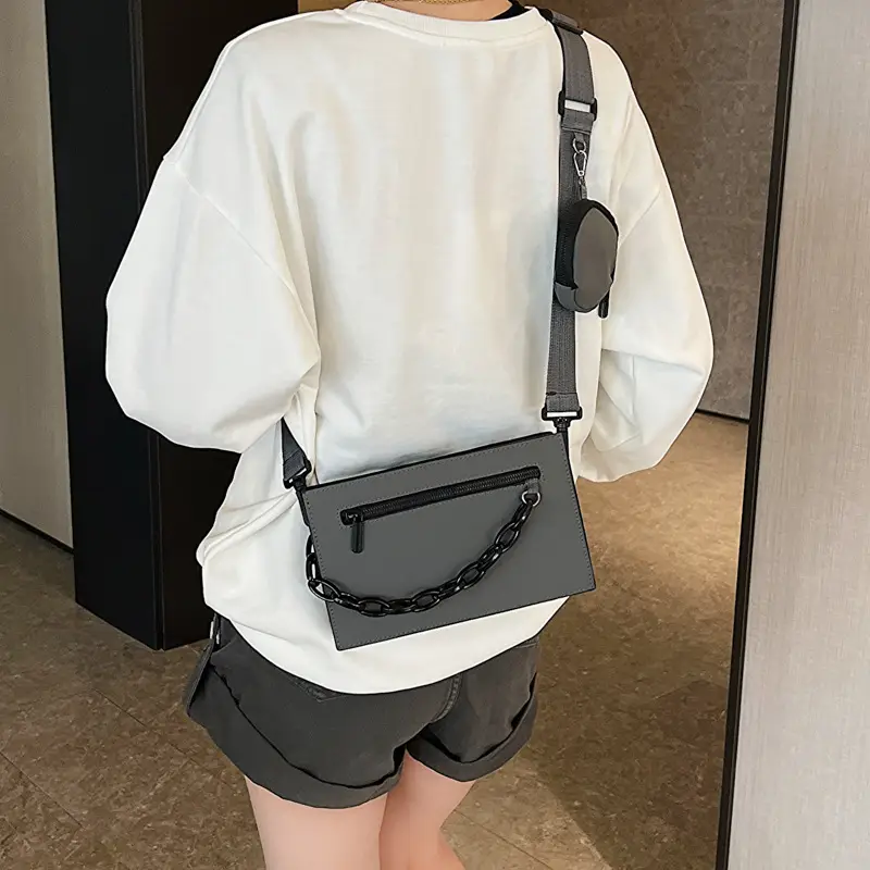 Black Chain Crossbody Bag for Women Casual Commute - Image 7