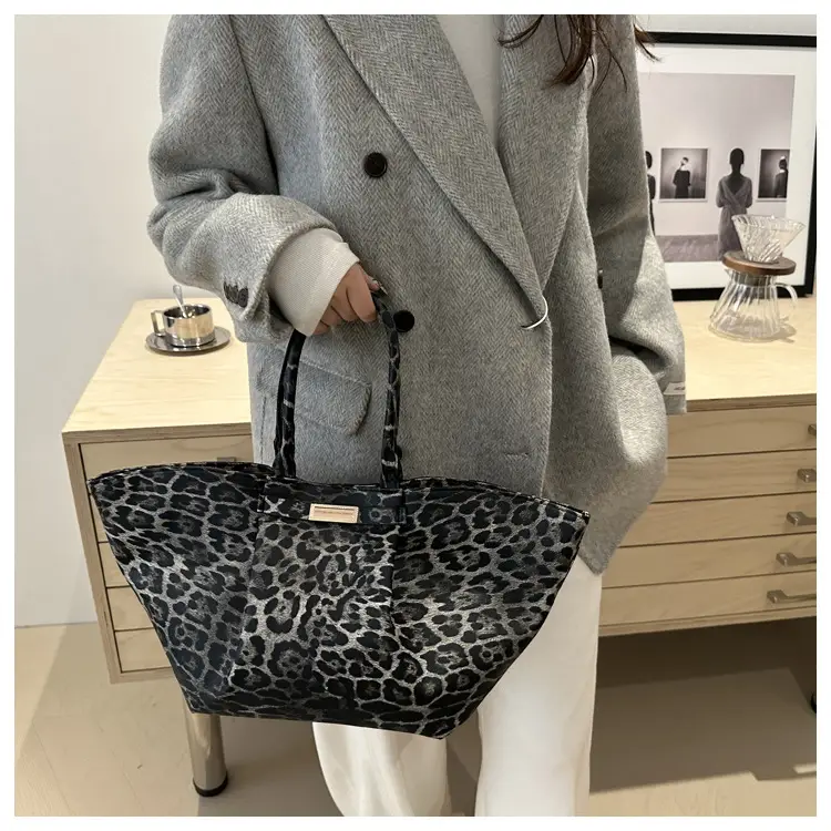 Leopard Print Women's Shoulder Bag 2025 Summer — feature 16