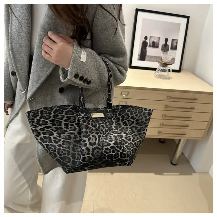 Leopard Print Women's Shoulder Bag 2025 Summer — feature 18