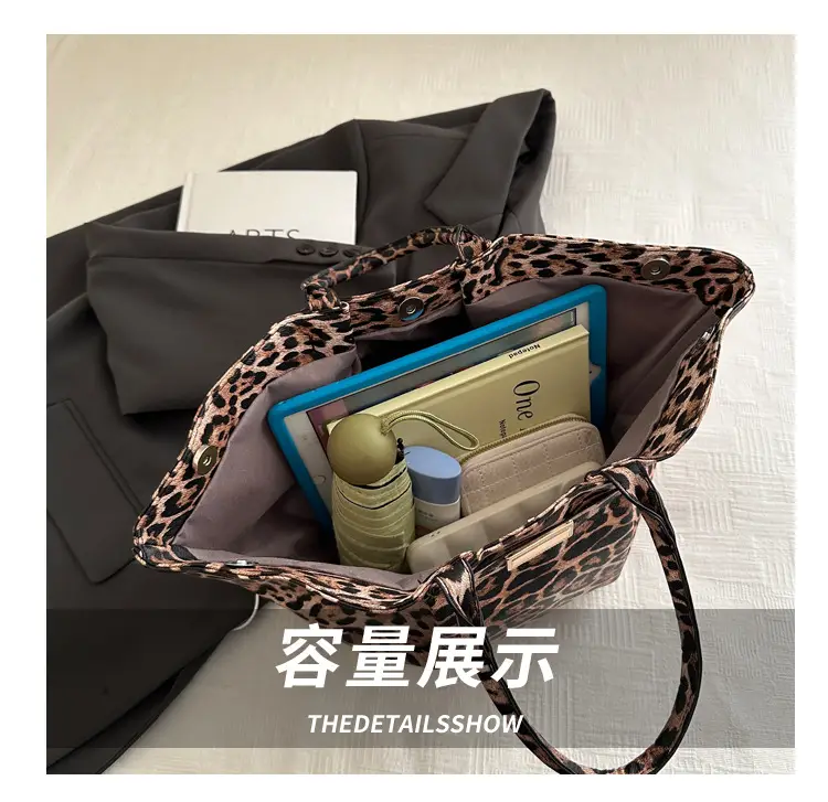 Leopard Print Women's Shoulder Bag 2025 Summer — feature 6
