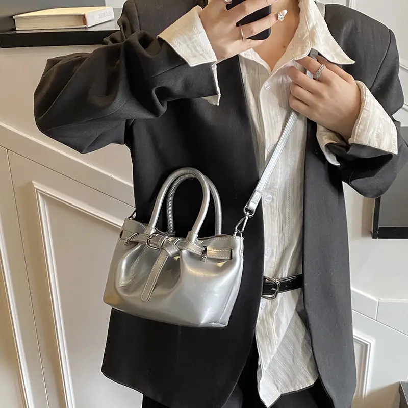 Women's Korean Style Handbag Beige Leather Bucket Bag - Image 8