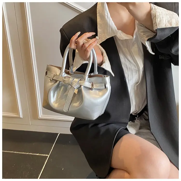 Women's Korean Style Handbag Beige Leather Bucket Bag — feature 24