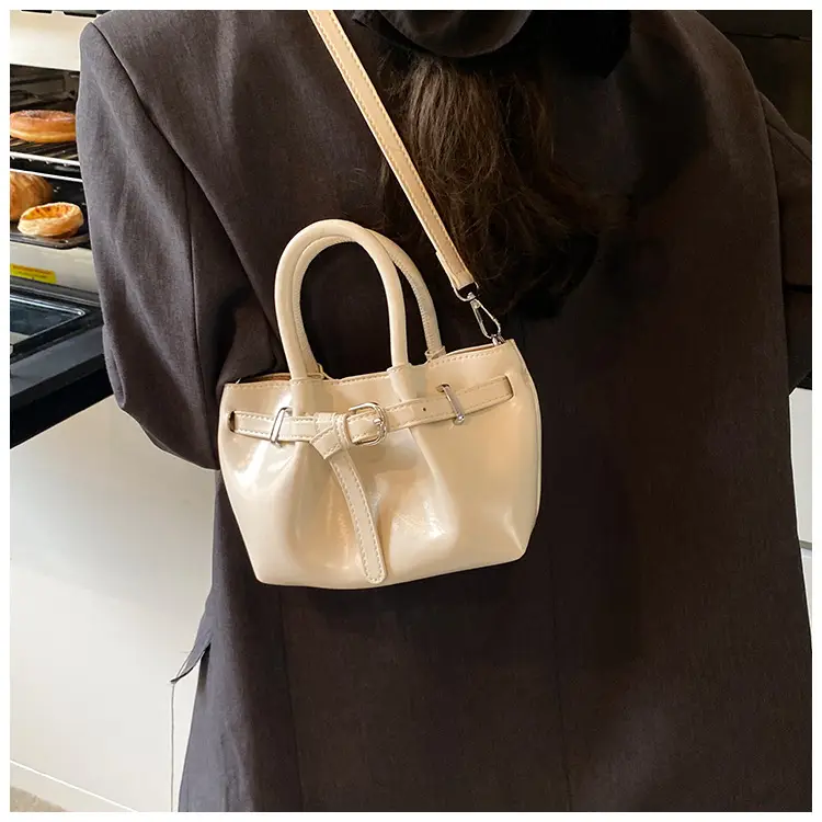 Women's Korean Style Handbag Beige Leather Bucket Bag — feature 41