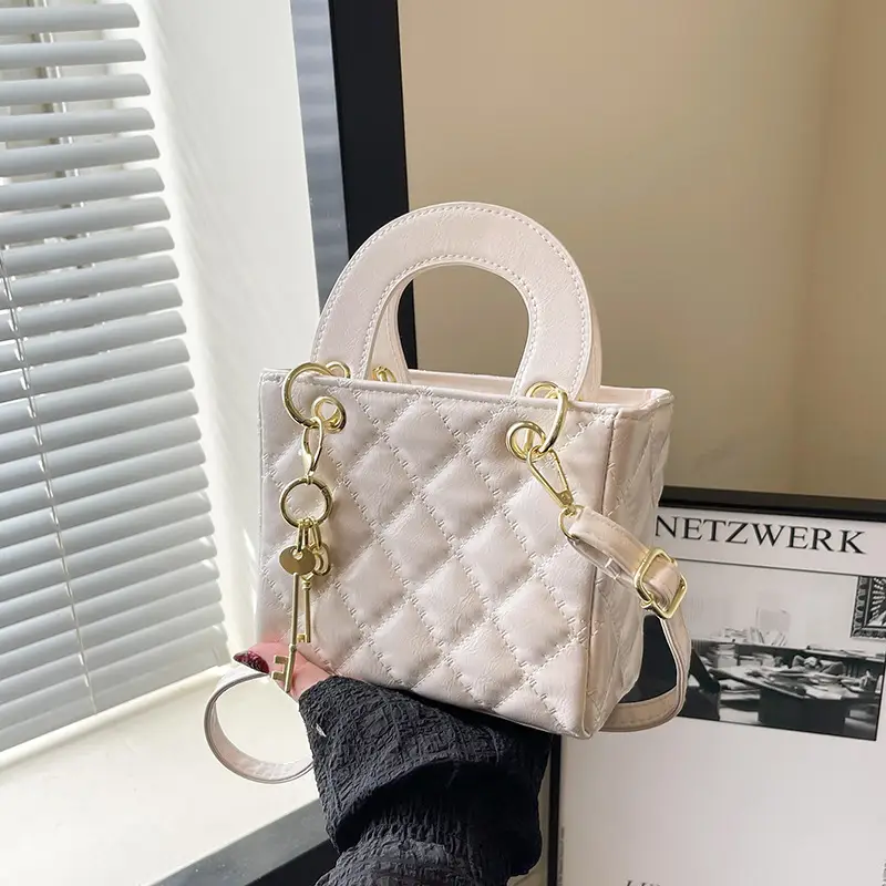Quilted Embroidered Women's Shoulder Bag Beige Gold