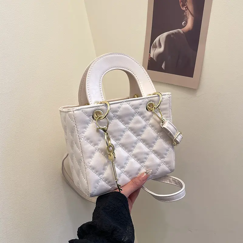 Quilted Embroidered Women's Shoulder Bag Beige Gold