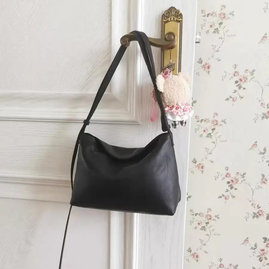 Black Korean Style Square Tote Bag for Women — feature 10