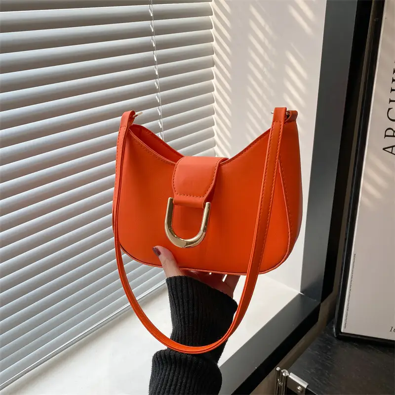 White Casual Shoulder Bag for Women 2025 - Image 7