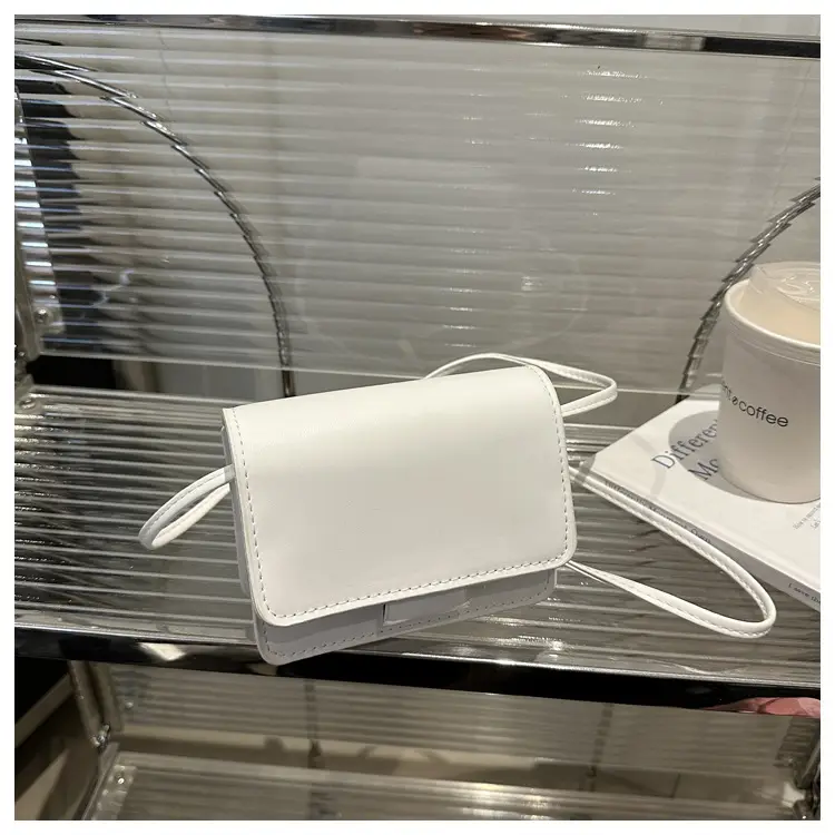 White Crossbody Bag for Girls, Light Luxury, Single Shoulder — feature 20