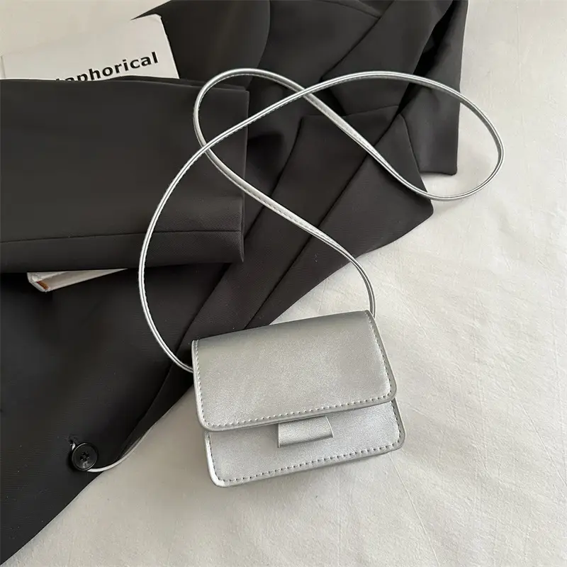 White Crossbody Bag for Girls, Light Luxury, Single Shoulder - Image 3