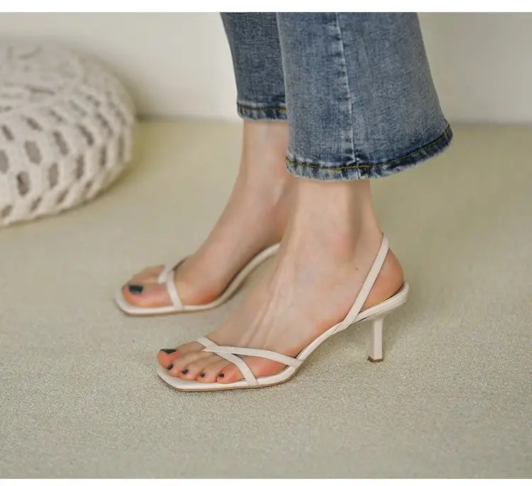 2026 Spring New Style Thong-Toe High-Heeled Sandals for Women, Soft Leather Roman Sandals, One-Strap Buckle Thin-Heeled Shoes for Women, Sexy Summer Style — feature 4