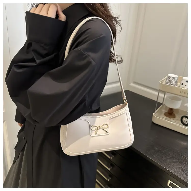 Elegant White Bow Shoulder Bag for Women — feature 10