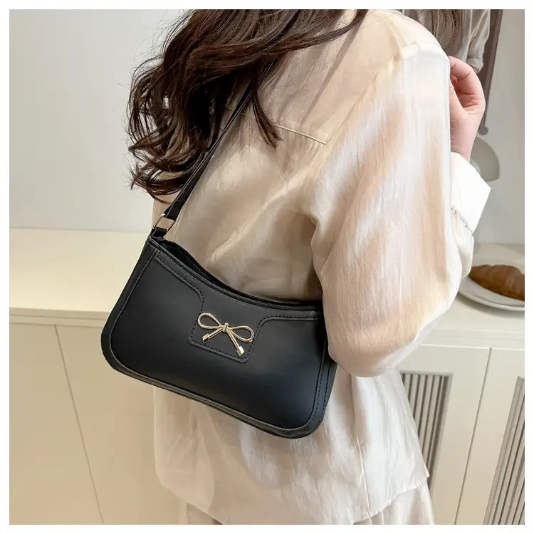 Elegant White Bow Shoulder Bag for Women — feature 12