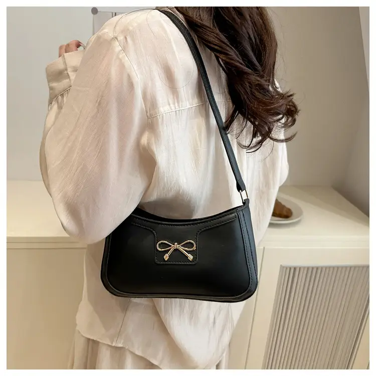 Elegant White Bow Shoulder Bag for Women — feature 13