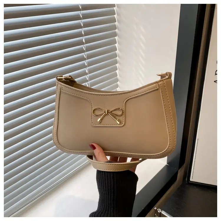 Elegant White Bow Shoulder Bag for Women — feature 22