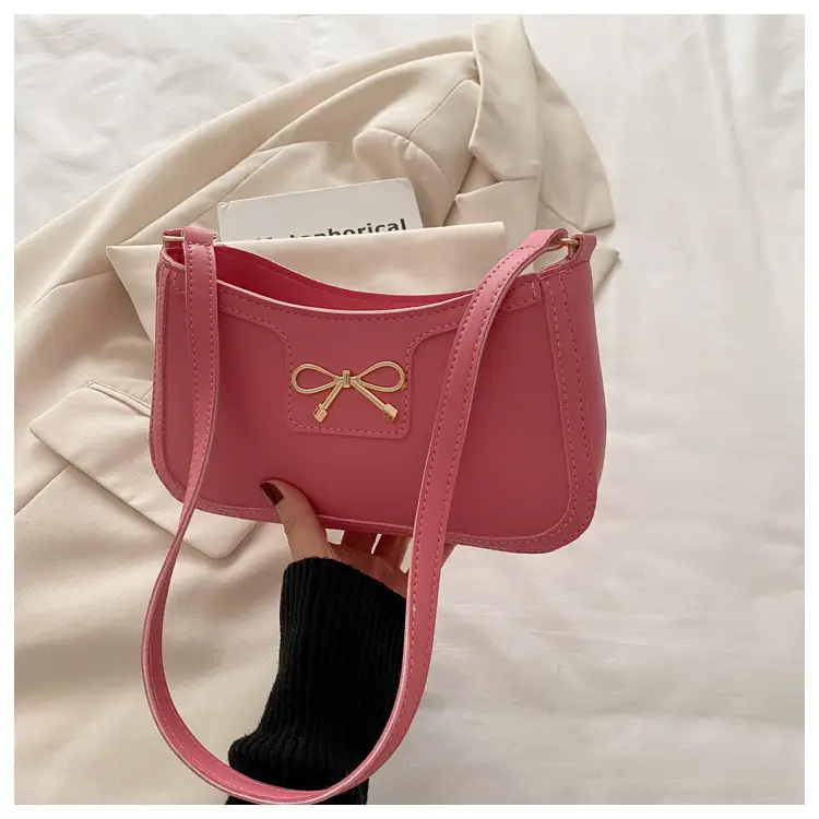 Elegant White Bow Shoulder Bag for Women - Image 2