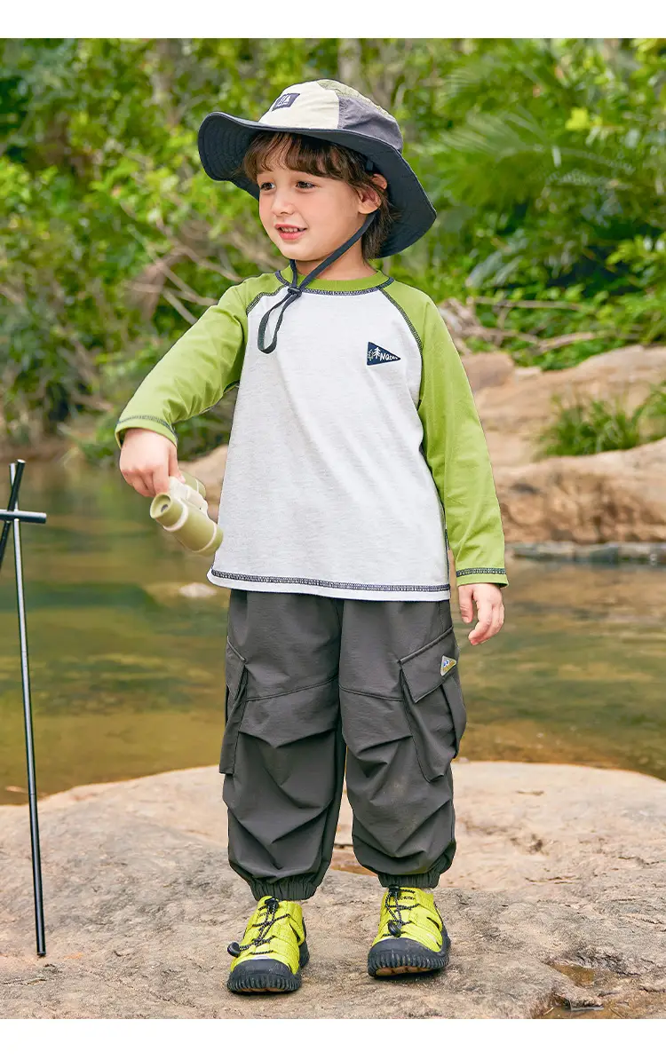 Right European Boys' Mountain Print Long Sleeve T-Shirt Spring 25 — feature 13