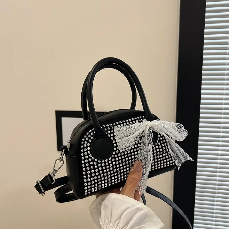 2025 New Silk Scarf Shell Handbag Large Capacity Bright Diamond Armpit Bag Diagonal Shoulder Bag for Women